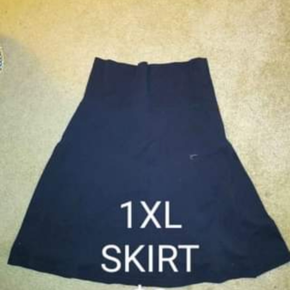 Womens Clothes - Picture 7 of 8